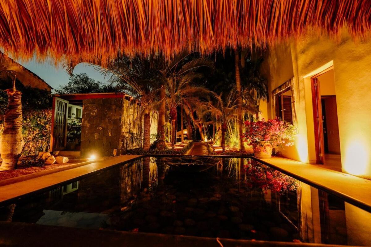 Dream Villa With Private Beach And Catering Zihuatanejo Luaran gambar